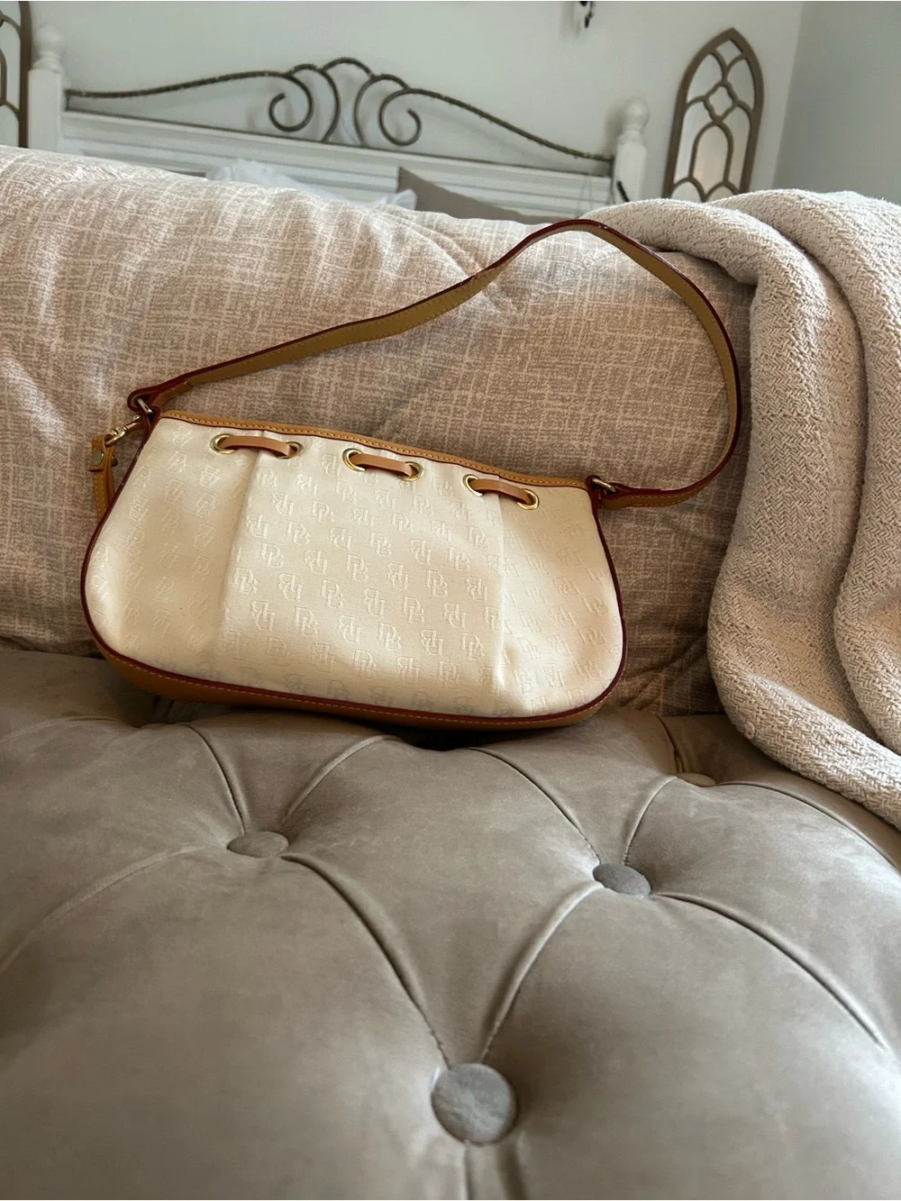 Dooney & Bourke Cream Shoulder Bag with Tan Trim new no tags beautiful condition